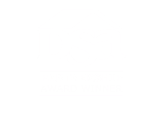 DSA - Partnership Award Winner Logo- Vertical White